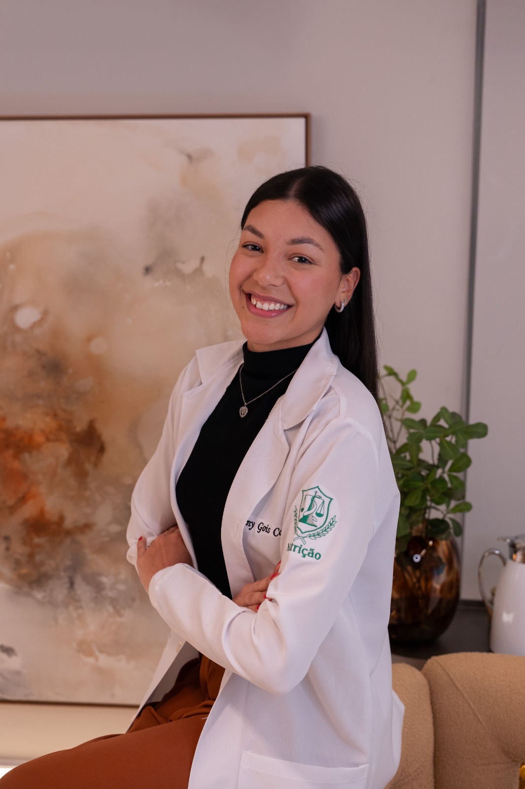 Dra. Tiffany Gois - Neoliv